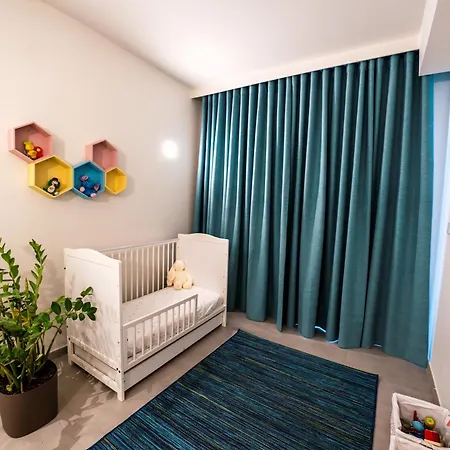 Experience Luxury Living At Mercury Appartamento *