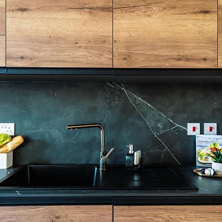 Experience Luxury Living At Mercury Lejlighed